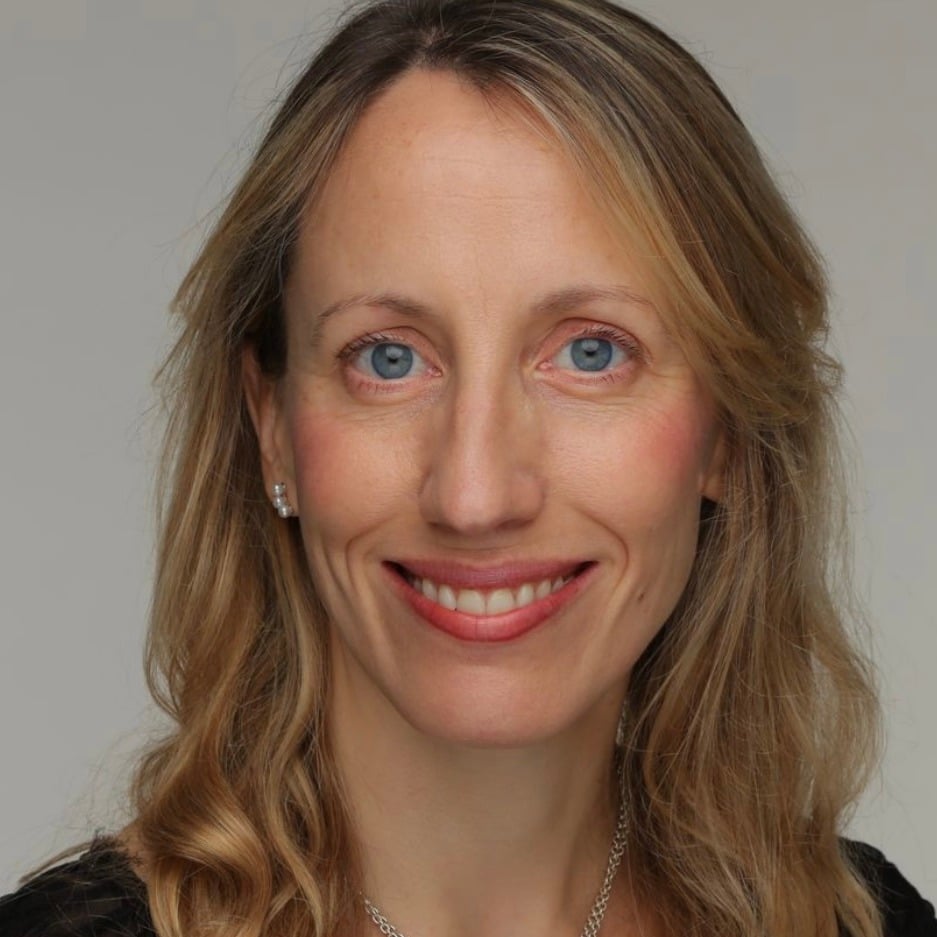 Caroline Malcolm 143kb