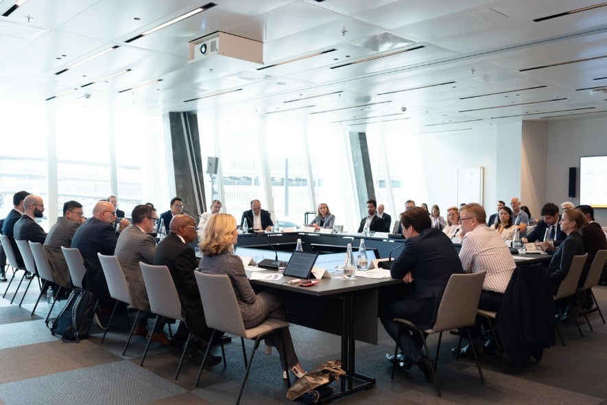 Multilateral Platforms-Opportunities and Challenges in Enhancing Cross-Border Payments_590 x 885