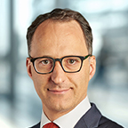 Dr Ansgar Schott